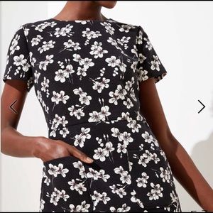 Loft Magnolia Patch Pocket Dress (Size 4)